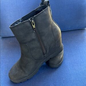 Sonoma Black Ankle Boots with Suede Texture